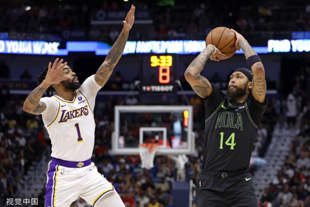 她在与顶尖 她在与顶尖