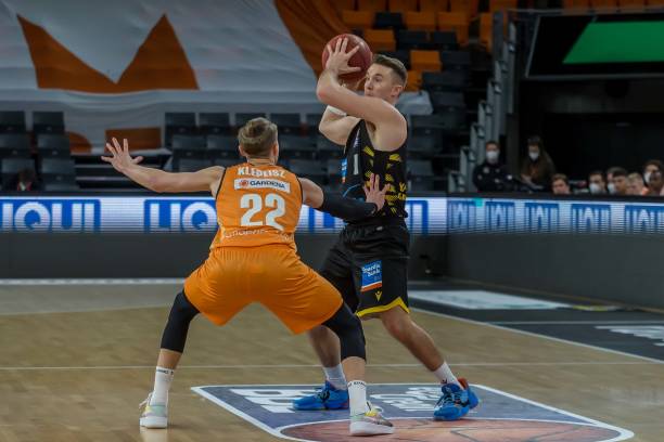 胜率不仅依 胜率不仅依