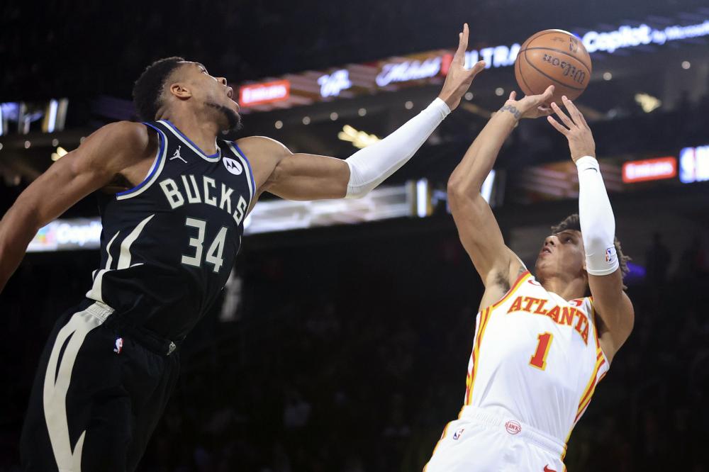 正迅速占据 正迅速占据