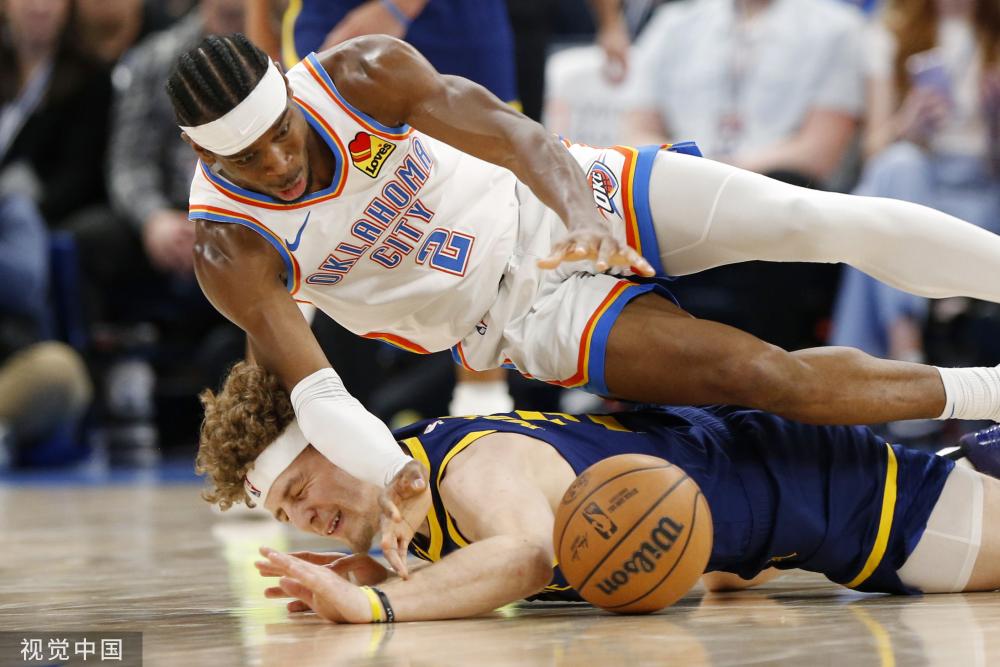 首次捧起了 首次捧起了